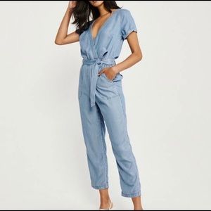 NWT Abercrombie & Fitch Denim Utility Jumpsuit